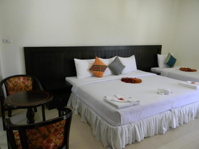 Hill Side Patong Hotel Chambre photo